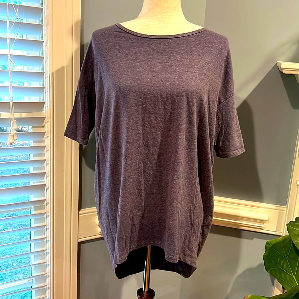 Lularoe grey dolman style shirt sleeve shirt (Irene style?)